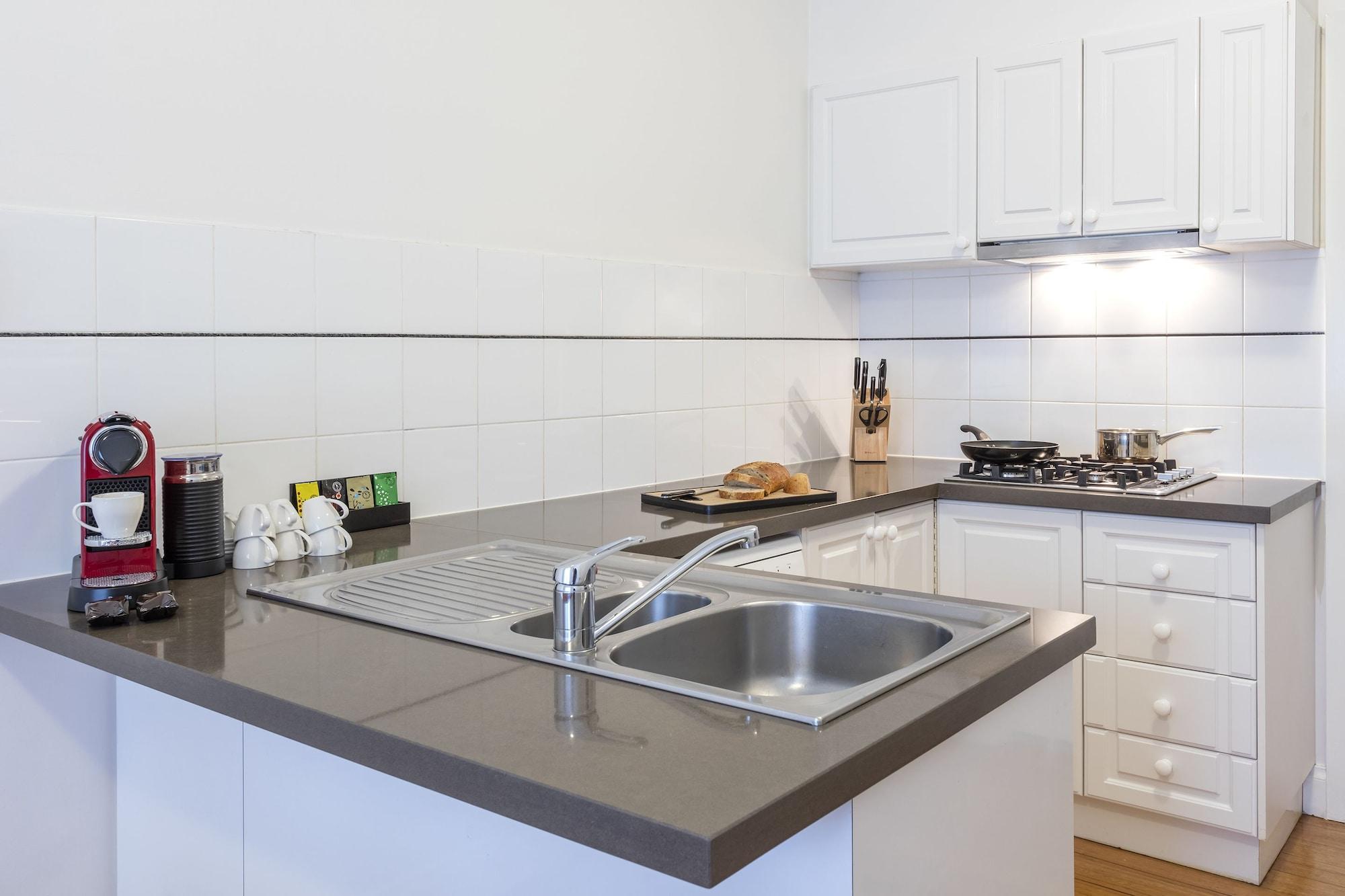 Kimberley Gardens Hotel, Serviced Apartments And Serviced Villas Melbourne Exteriör bild