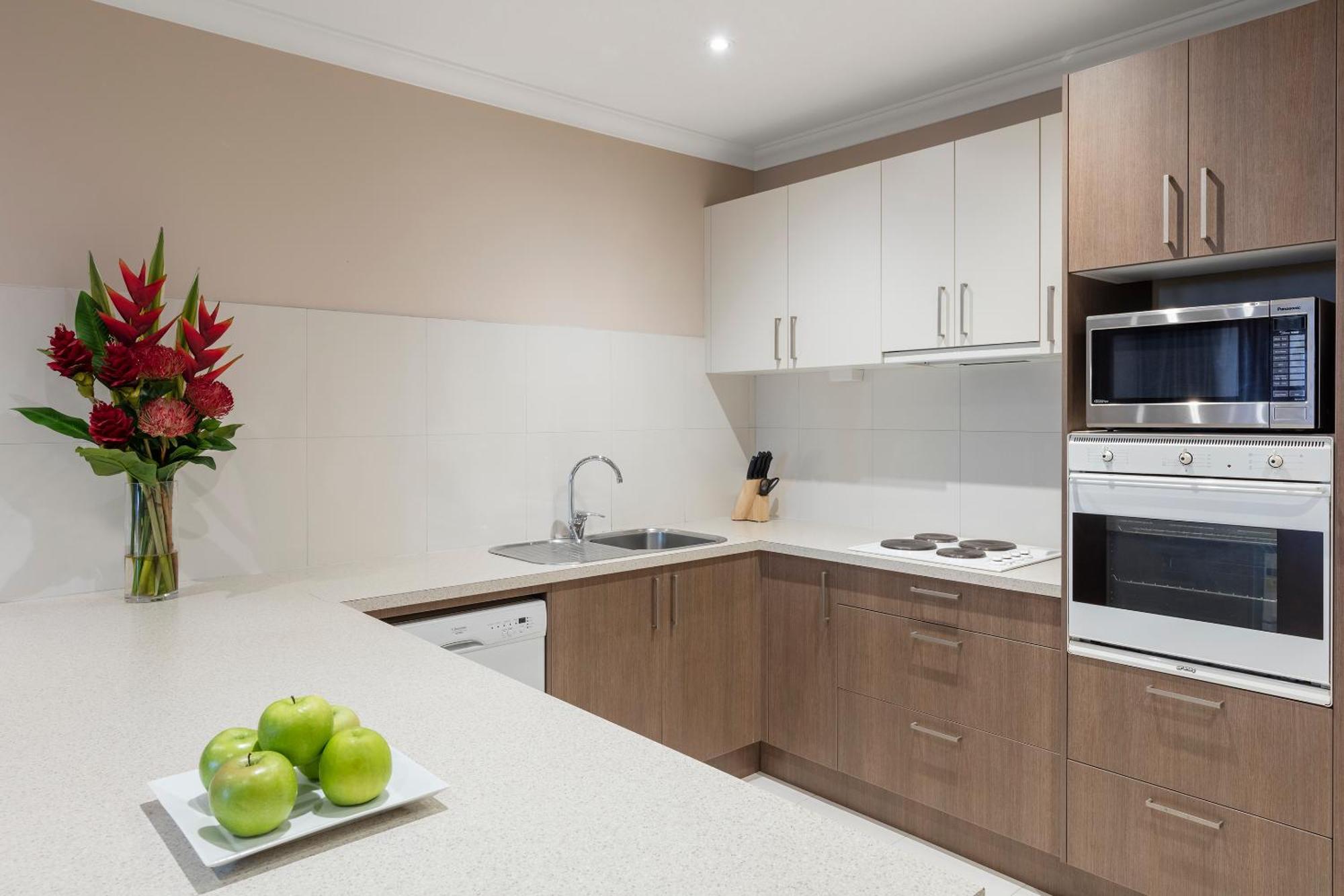 Kimberley Gardens Hotel, Serviced Apartments And Serviced Villas Melbourne Exteriör bild