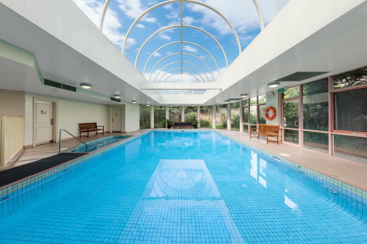 Kimberley Gardens Hotel, Serviced Apartments And Serviced Villas Melbourne Exteriör bild