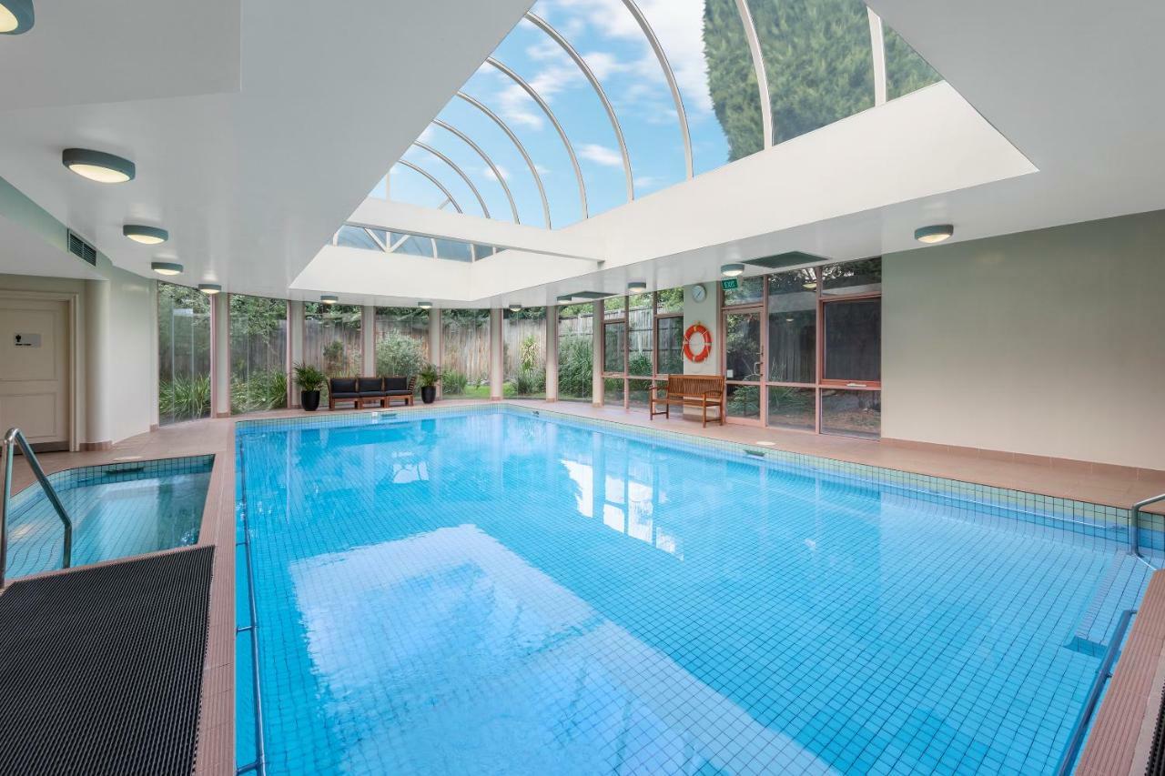 Kimberley Gardens Hotel, Serviced Apartments And Serviced Villas Melbourne Exteriör bild